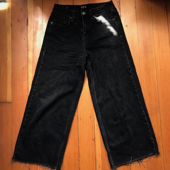 Urban Outfitters Denim - BDG High Waisted Flare Jeans